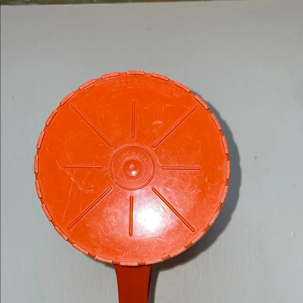 Vintage Tupperware Orange Pitcher with Cream Lid - Picture 5 of 5